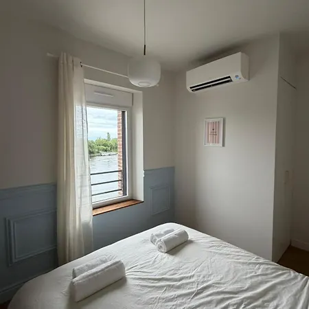 Maison Rénovée - Climatisée - Jacuzzi Privatif Сasa de vacaciones *