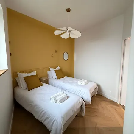 Maison Rénovée - Climatisée - Jacuzzi Privatif Сasa de vacaciones *